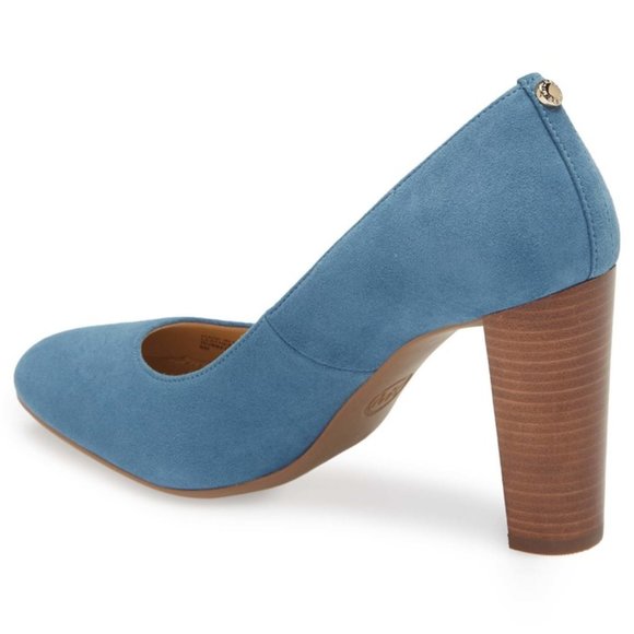 Michael Kors Susan Flex Suede Pumps - Picture 2 of 5